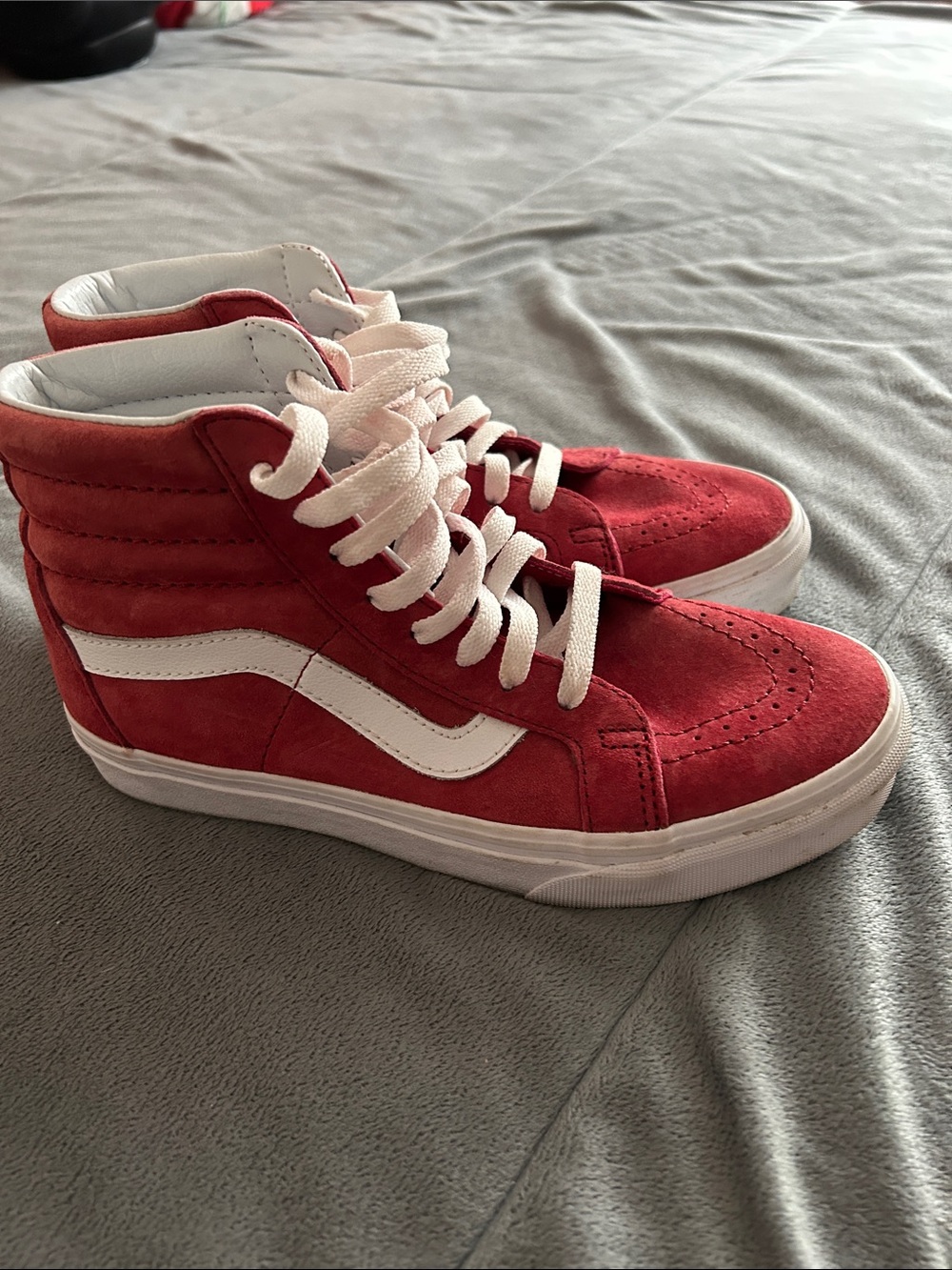 Vans women’s red suede high top sneakers size 7.5